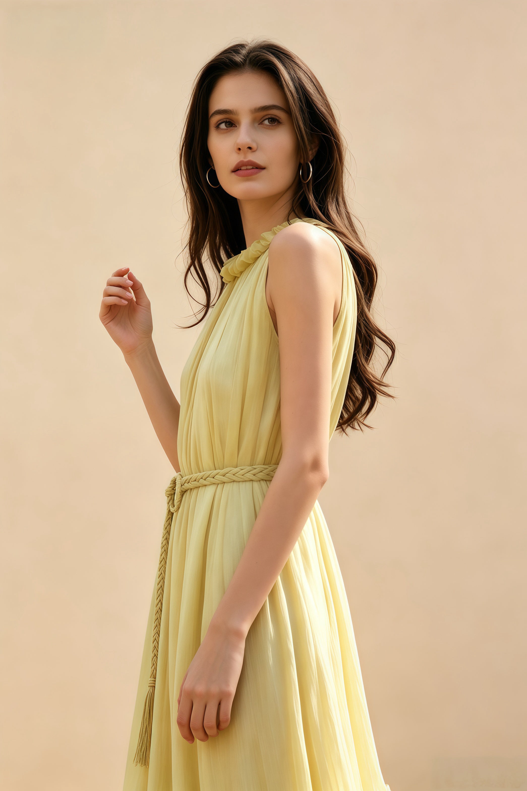 Vestido Amarillo de Cuello Halter con Cinturón Trenzado, Vestido Largo de Tencel para Vacaciones