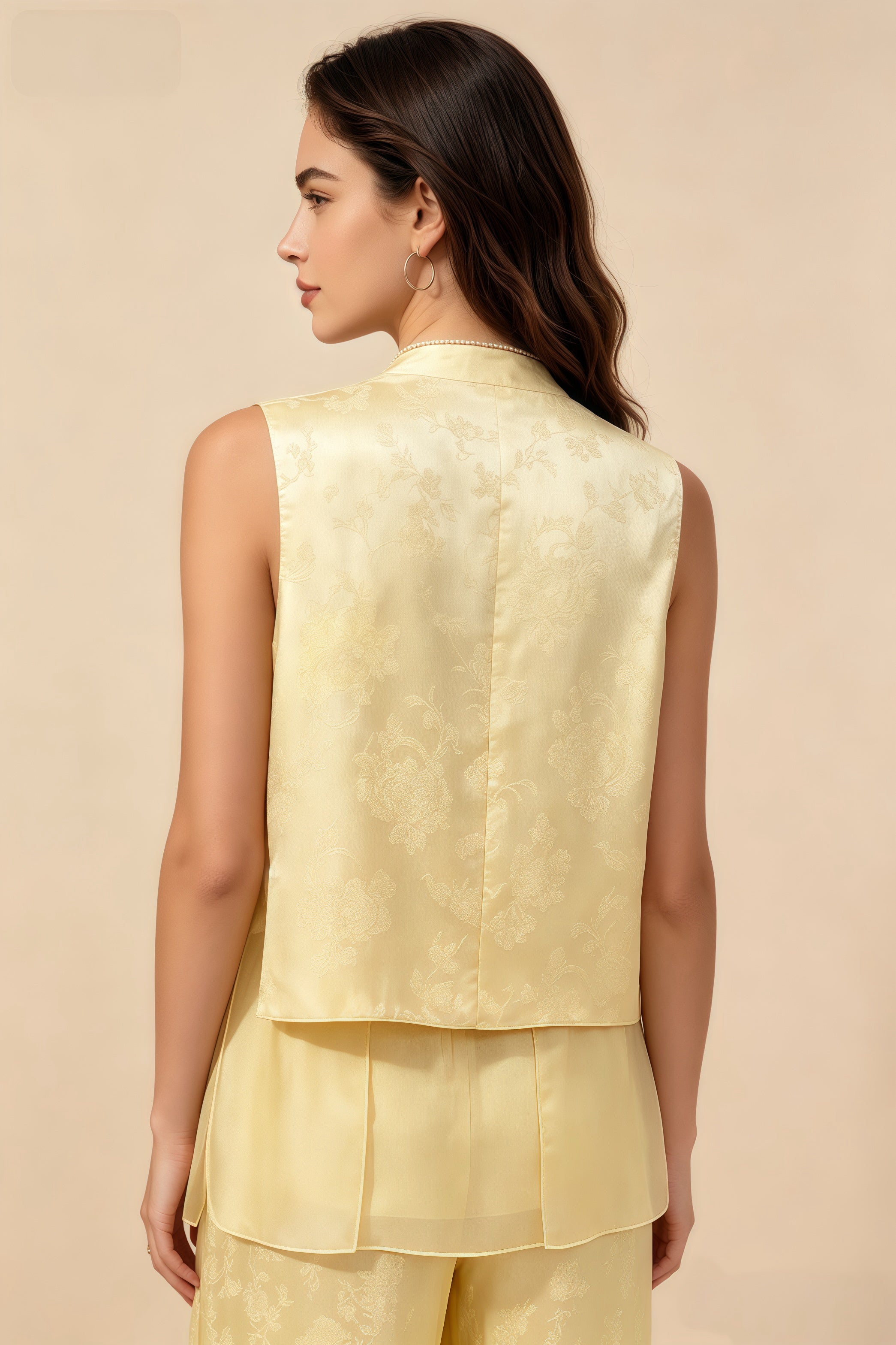 Conjunto de chaleco de cuello mandarín jacquard amarillo limón estilo chino, detalles de girasoles tridimensionales